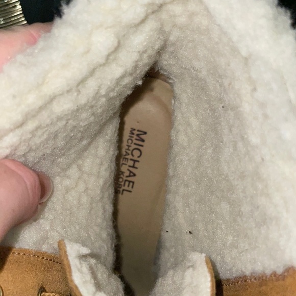 Mickael Kors boots - Picture 2 of 4